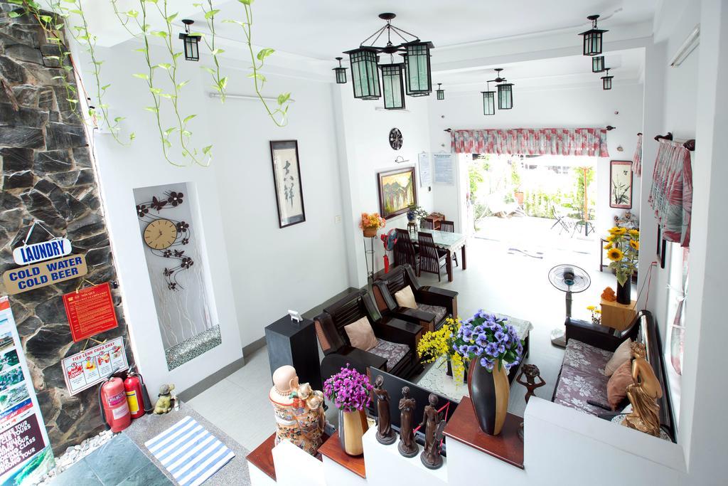 Gia Vien Homestay Хойан Экстерьер фото